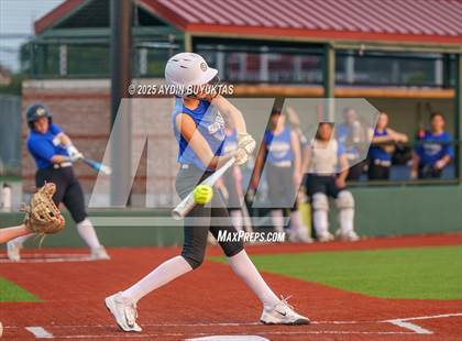 Thumbnail 1 in Allen @ Hebron photogallery.