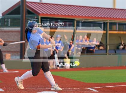 Thumbnail 2 in Allen @ Hebron photogallery.
