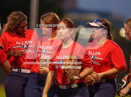 Thumbnail 1 in Allen @ Hebron photogallery.