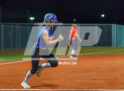 Thumbnail 2 in Allen @ Hebron photogallery.
