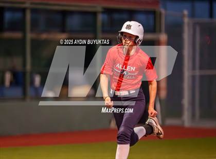 Thumbnail 1 in Allen @ Hebron photogallery.