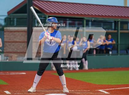 Thumbnail 1 in Allen @ Hebron photogallery.