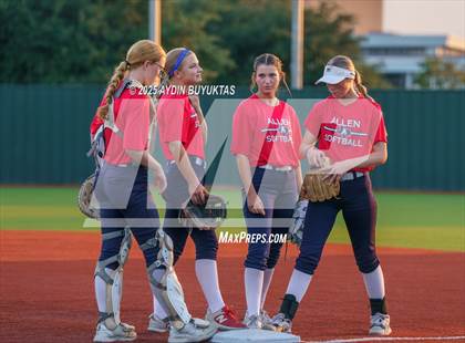 Thumbnail 2 in Allen @ Hebron photogallery.