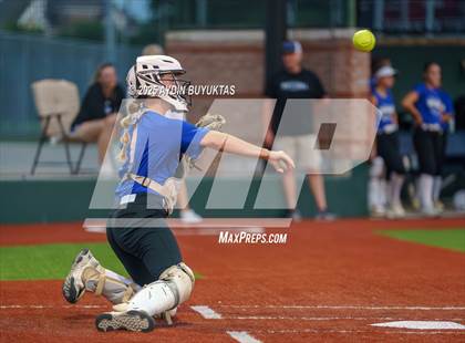 Thumbnail 1 in Allen @ Hebron photogallery.