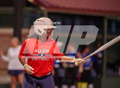Thumbnail 2 in Allen @ Hebron photogallery.