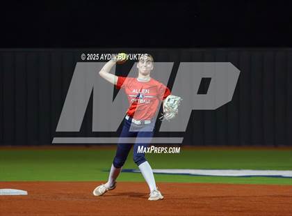 Thumbnail 1 in Allen @ Hebron photogallery.