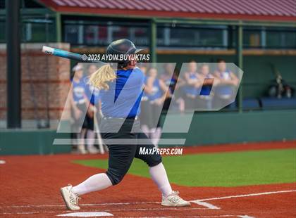 Thumbnail 2 in Allen @ Hebron photogallery.