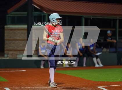 Thumbnail 1 in Allen @ Hebron photogallery.