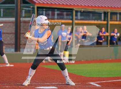 Thumbnail 3 in Allen @ Hebron photogallery.