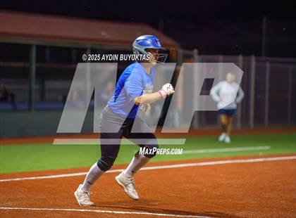 Thumbnail 1 in Allen @ Hebron photogallery.