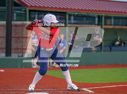 Thumbnail 1 in Allen @ Hebron photogallery.