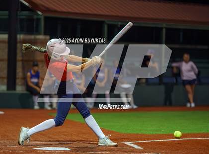 Thumbnail 1 in Allen @ Hebron photogallery.