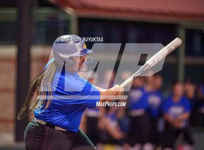 Thumbnail 1 in Allen @ Hebron photogallery.