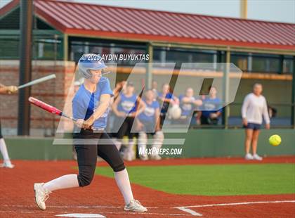 Thumbnail 1 in Allen @ Hebron photogallery.
