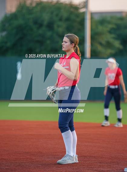 Thumbnail 2 in Allen @ Hebron photogallery.