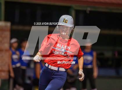 Thumbnail 1 in Allen @ Hebron photogallery.