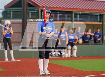 Thumbnail 1 in Allen @ Hebron photogallery.