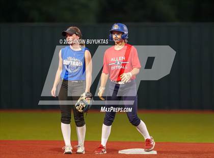 Thumbnail 1 in Allen @ Hebron photogallery.