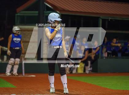 Thumbnail 2 in Allen @ Hebron photogallery.