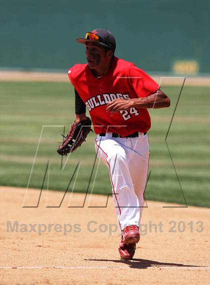 Thumbnail 2 in Oak Hills vs. Citrus Valley (CIF SS D5 Final) photogallery.