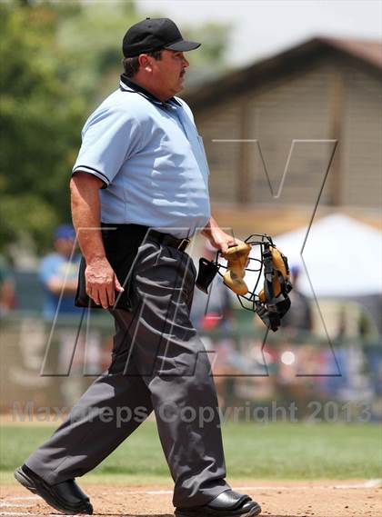 Thumbnail 3 in Oak Hills vs. Citrus Valley (CIF SS D5 Final) photogallery.