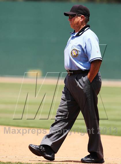 Thumbnail 3 in Oak Hills vs. Citrus Valley (CIF SS D5 Final) photogallery.