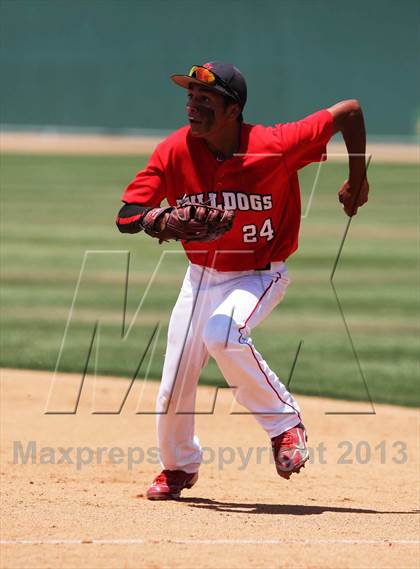Thumbnail 3 in Oak Hills vs. Citrus Valley (CIF SS D5 Final) photogallery.