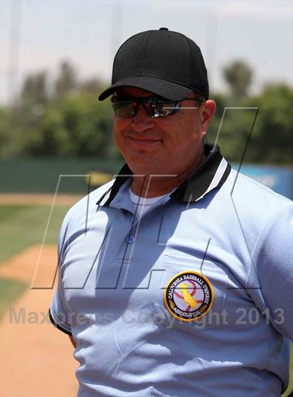 Thumbnail 3 in Oak Hills vs. Citrus Valley (CIF SS D5 Final) photogallery.