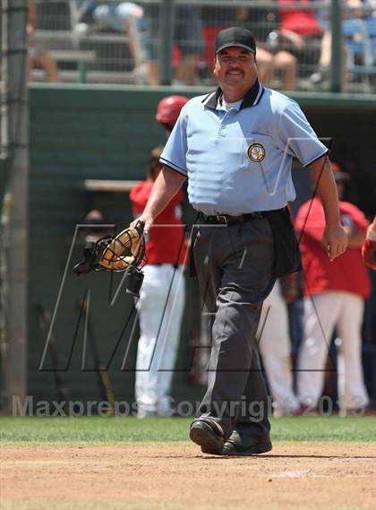 Thumbnail 1 in Oak Hills vs. Citrus Valley (CIF SS D5 Final) photogallery.
