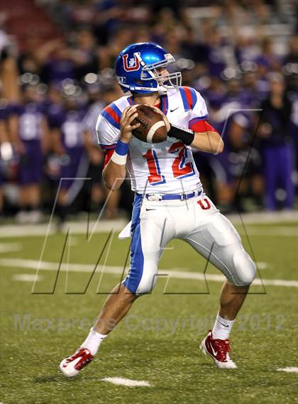 Thumbnail 3 in Fayetteville vs. Memphis University photogallery.