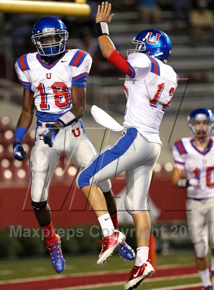 Thumbnail 2 in Fayetteville vs. Memphis University photogallery.