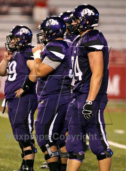 Thumbnail 2 in Fayetteville vs. Memphis University photogallery.