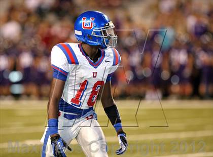 Thumbnail 3 in Fayetteville vs. Memphis University photogallery.