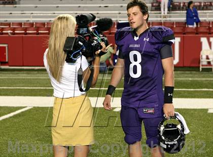Thumbnail 3 in Fayetteville vs. Memphis University photogallery.