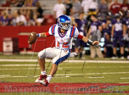 Thumbnail 2 in Fayetteville vs. Memphis University photogallery.