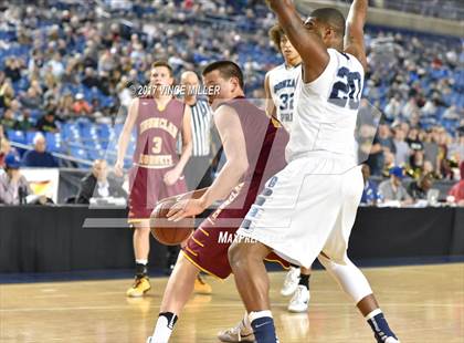 Thumbnail 2 in Gonzaga Prep vs. Enumclaw (WIAA 4A Quarterfinal) photogallery.