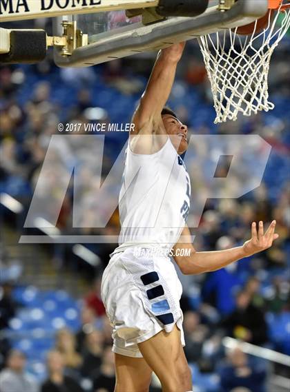 Thumbnail 1 in Gonzaga Prep vs. Enumclaw (WIAA 4A Quarterfinal) photogallery.