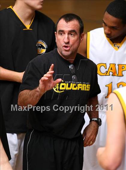 Thumbnail 2 in Capistrano Valley vs. La Habra (OC North/South Challenge) photogallery.