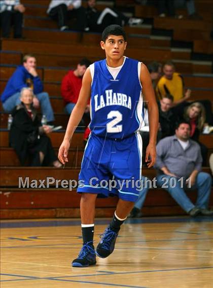 Thumbnail 1 in Capistrano Valley vs. La Habra (OC North/South Challenge) photogallery.