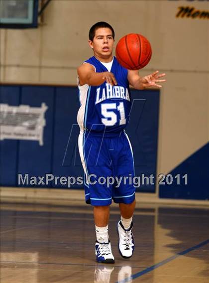 Thumbnail 3 in Capistrano Valley vs. La Habra (OC North/South Challenge) photogallery.