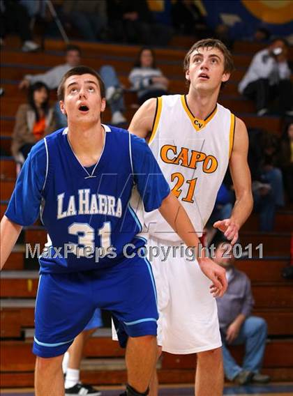 Thumbnail 3 in Capistrano Valley vs. La Habra (OC North/South Challenge) photogallery.
