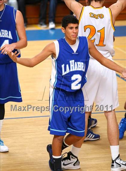 Thumbnail 3 in Capistrano Valley vs. La Habra (OC North/South Challenge) photogallery.
