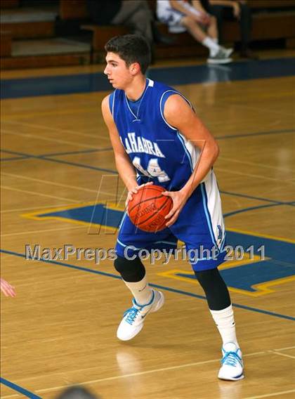 Thumbnail 1 in Capistrano Valley vs. La Habra (OC North/South Challenge) photogallery.