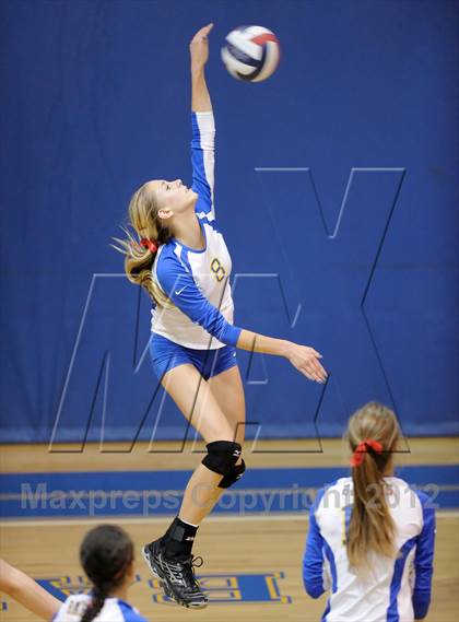 Thumbnail 2 in Pacifica @ Fountain Valley photogallery.