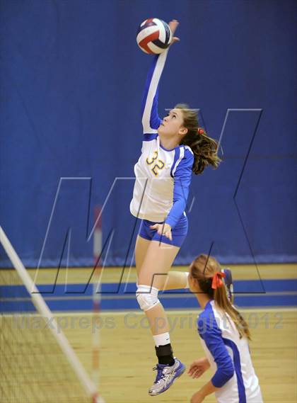 Thumbnail 3 in Pacifica @ Fountain Valley photogallery.