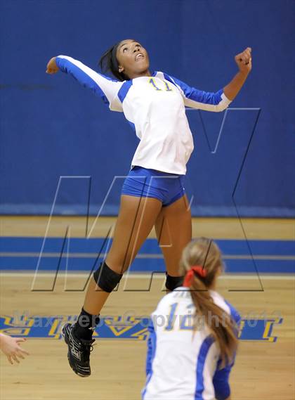 Thumbnail 3 in Pacifica @ Fountain Valley photogallery.