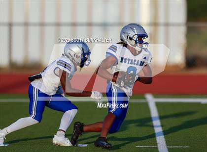 Thumbnail 1 in Estacado @ Jim Ned photogallery.