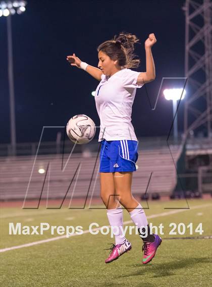 Thumbnail 3 in O'Connor @ South San Antonio (UIL 5A Bi-District Playoff) photogallery.