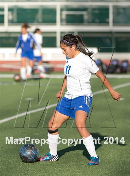 Thumbnail 3 in O'Connor @ South San Antonio (UIL 5A Bi-District Playoff) photogallery.