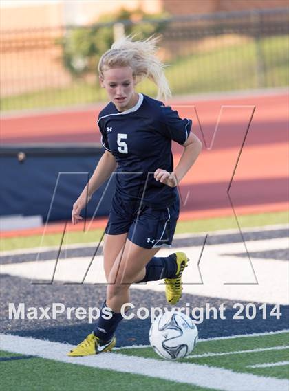 Thumbnail 2 in O'Connor @ South San Antonio (UIL 5A Bi-District Playoff) photogallery.